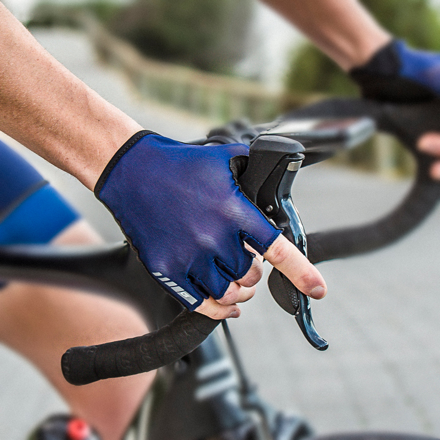 Short Finger Gloves