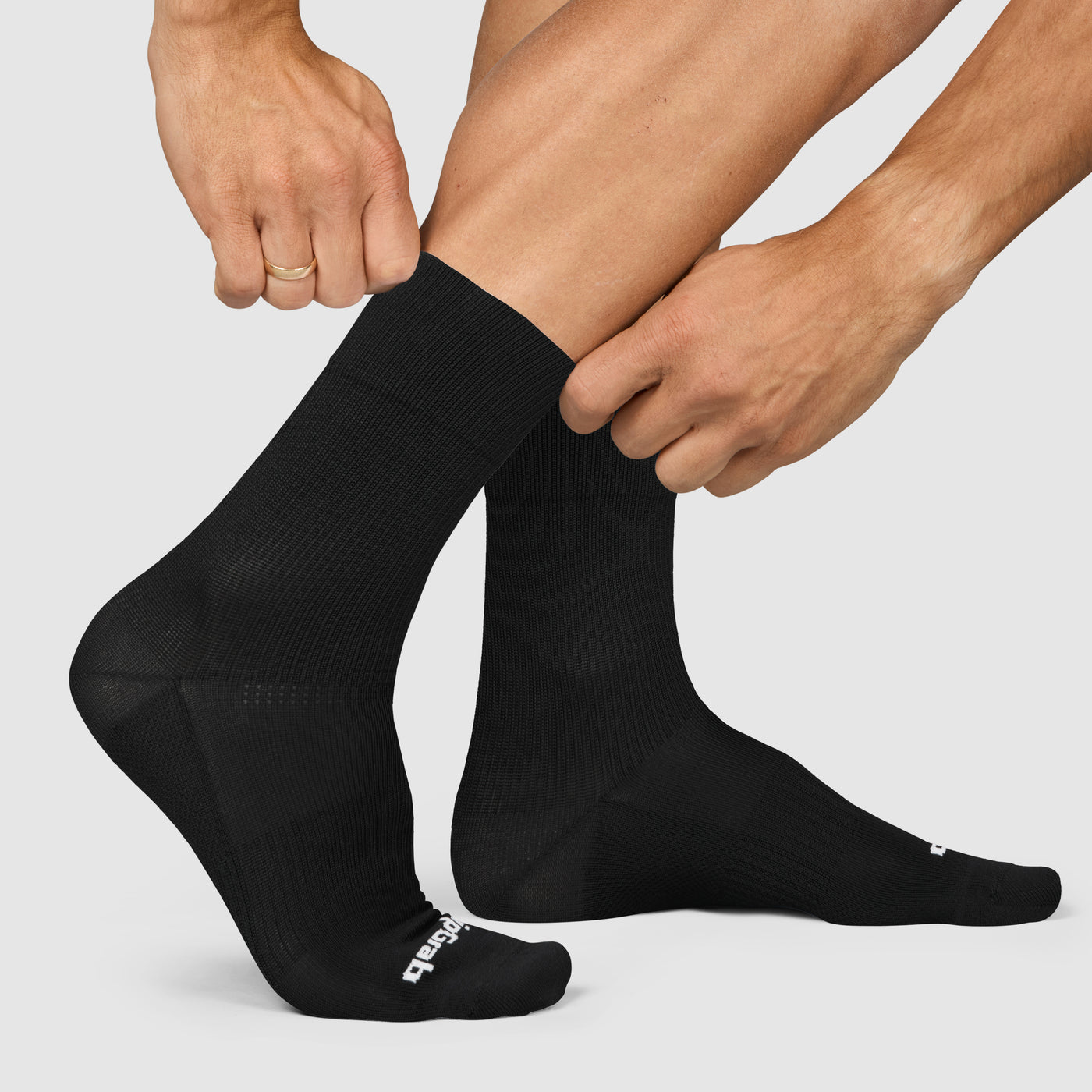 EXPLR Regular Cut Socks – GripGrab